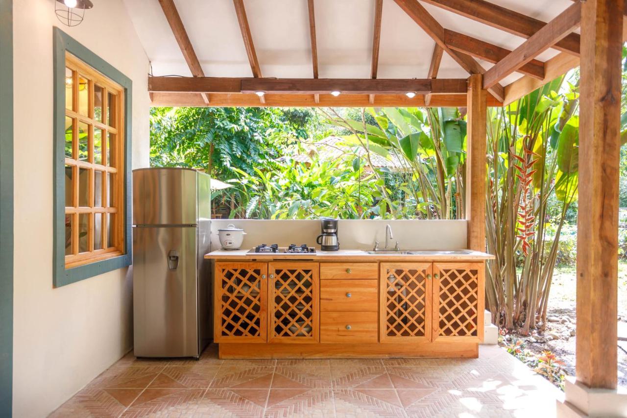 Hotel Casa Merlin Puerto Viejo de Talamanca Экстерьер фото