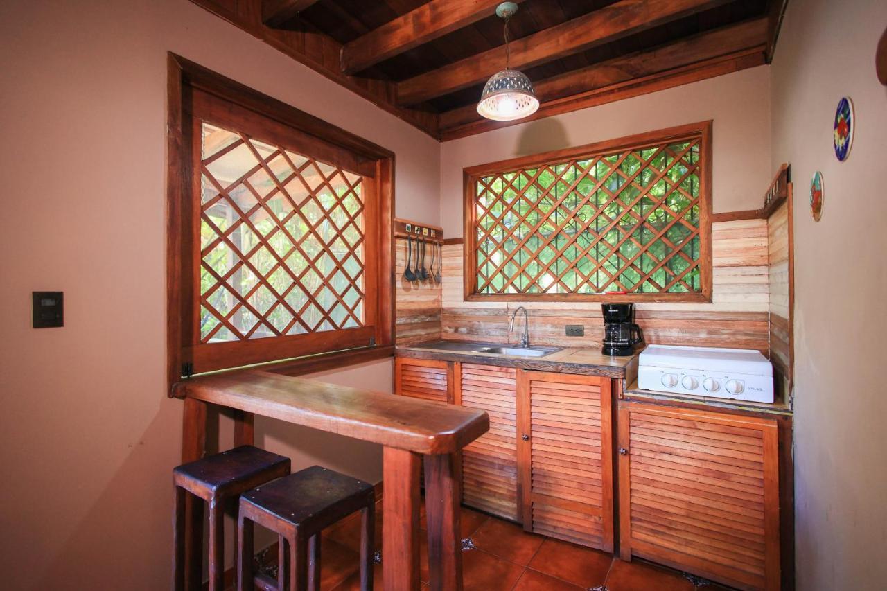 Hotel Casa Merlin Puerto Viejo de Talamanca Экстерьер фото